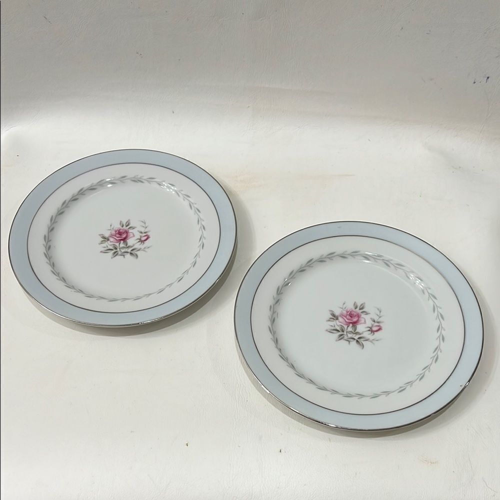 Regency White Blue Silver Pink Floral Dinner Set 2 Bread Dessert Salad Plates